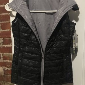 Girls reversible black/gray vest